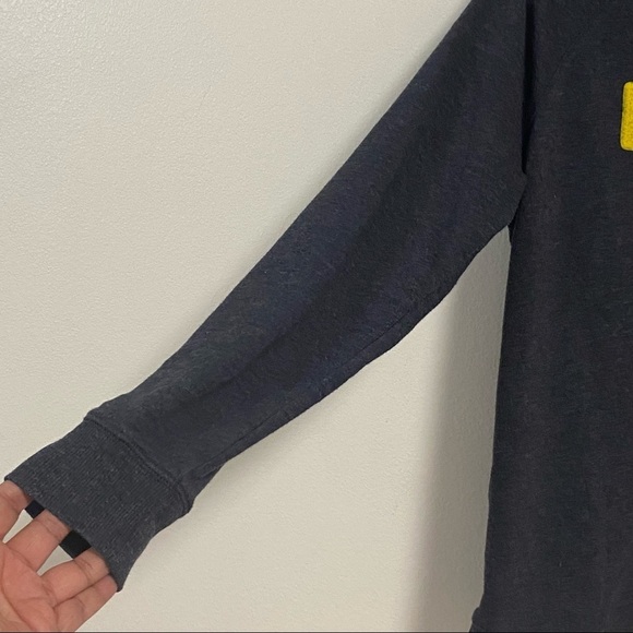 Old Navy Charcoal Heathered HELLO Sweater Size XS - Picture 12 of 12